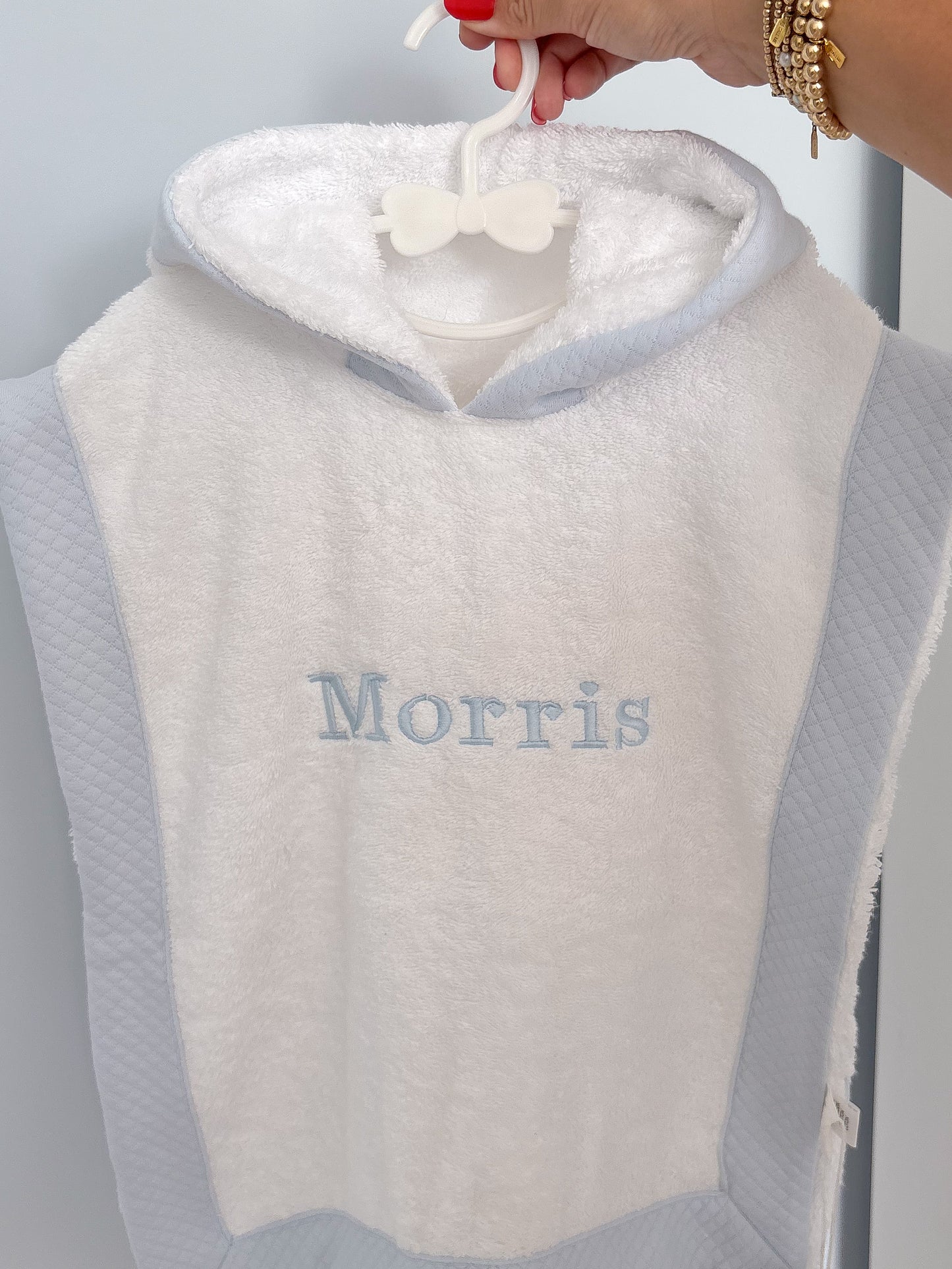 Luxe baby poncho blauw - Personaliseerbaar