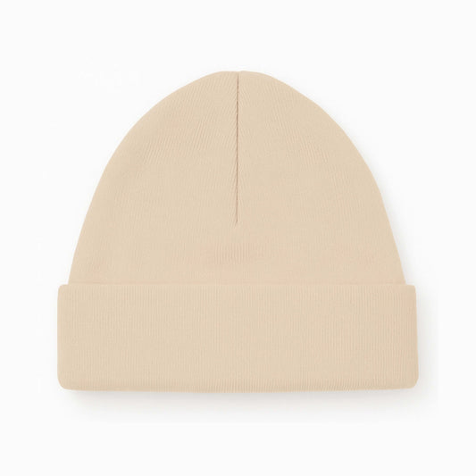 Geboorte mutsje beige met naam
