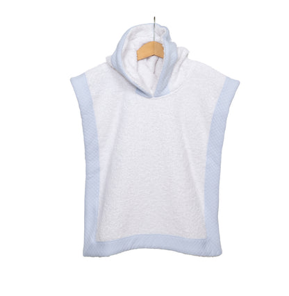 Luxe baby poncho blauw - Personaliseerbaar